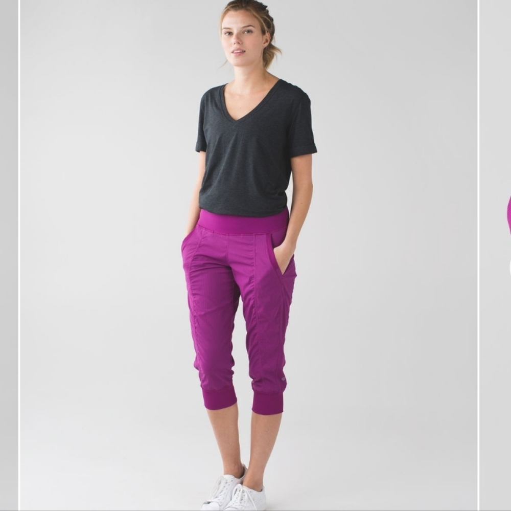 EUC! Lululemon In Flux High-Waisted Cropped Joggers